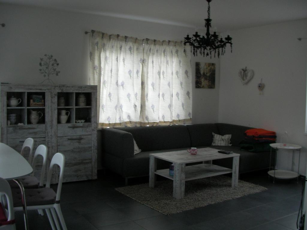 Villa Dum Na Lipne Lipno nad Vltavou Esterno foto